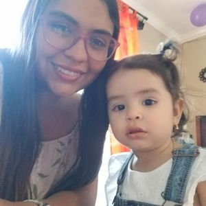 Meet your Posher, Sara